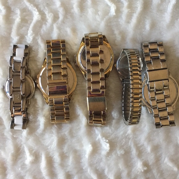 Lot 5 watches Michael Kors, Anne Klein - Picture 8 of 8